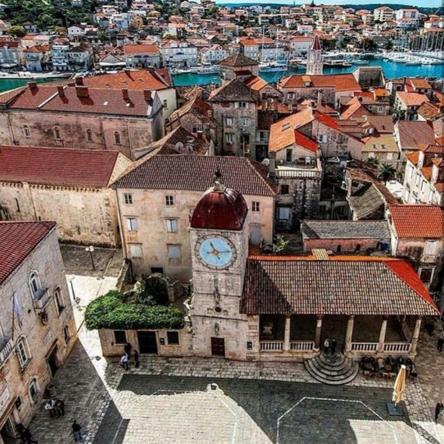 Apartman Perina Trogir Exterior foto